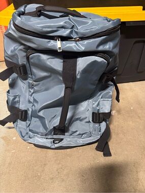 Zip ‘N Jet Duffle Backpack grey